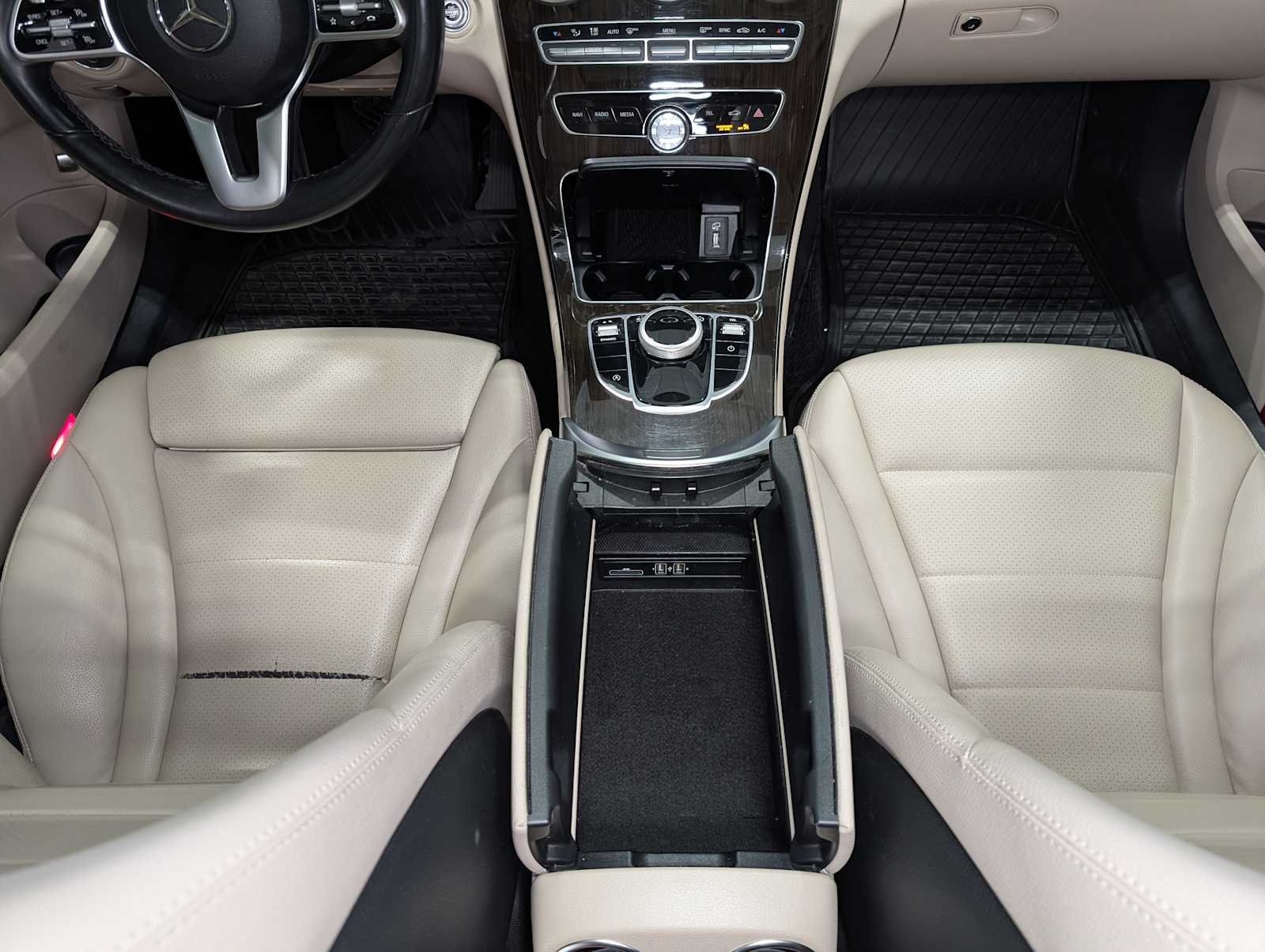 Used 2019 Polar White Mercedes-Benz C 300 image 20