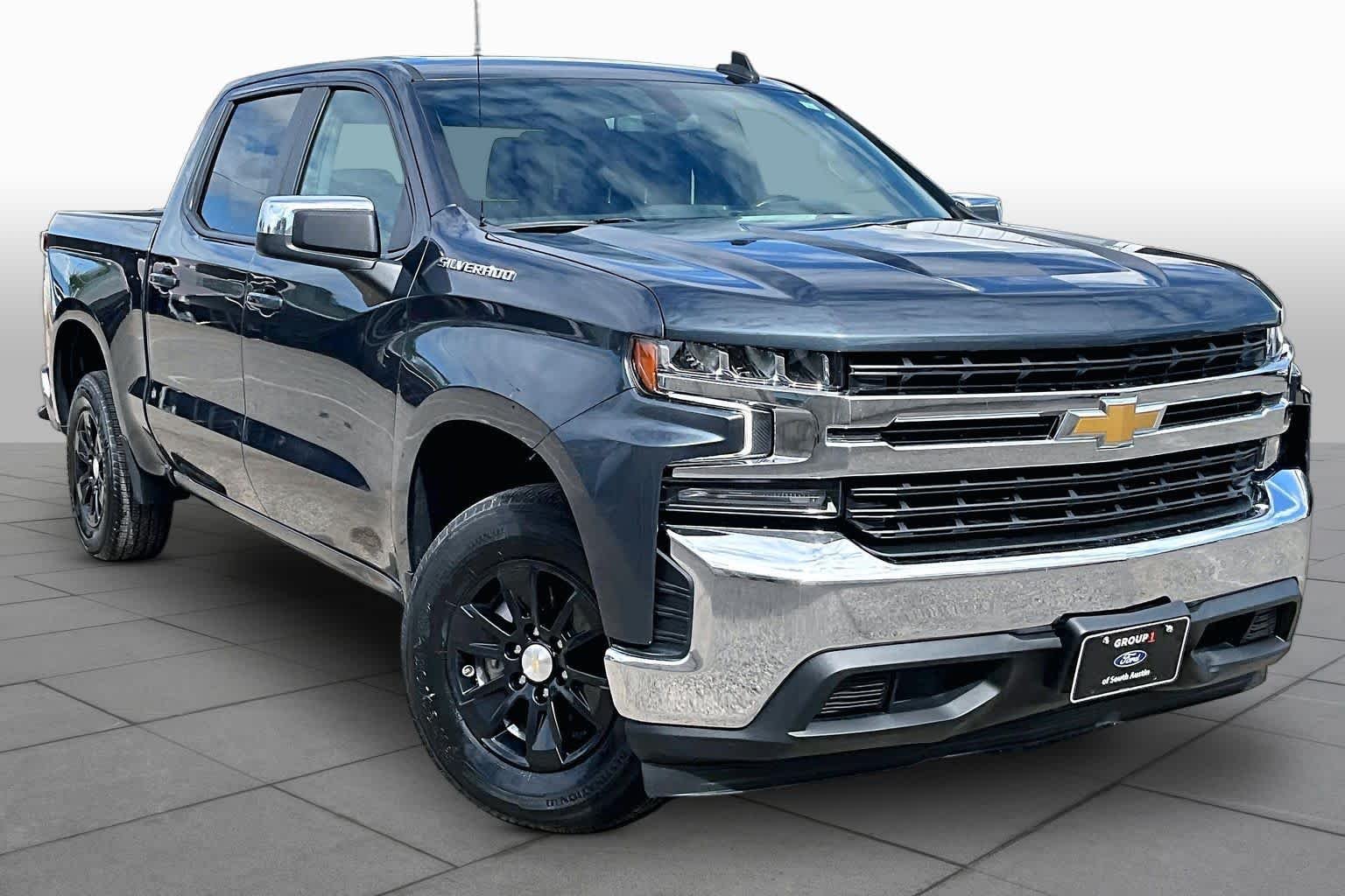 Used 2021 Shadow Gray Metallic Chevrolet LT image 3
