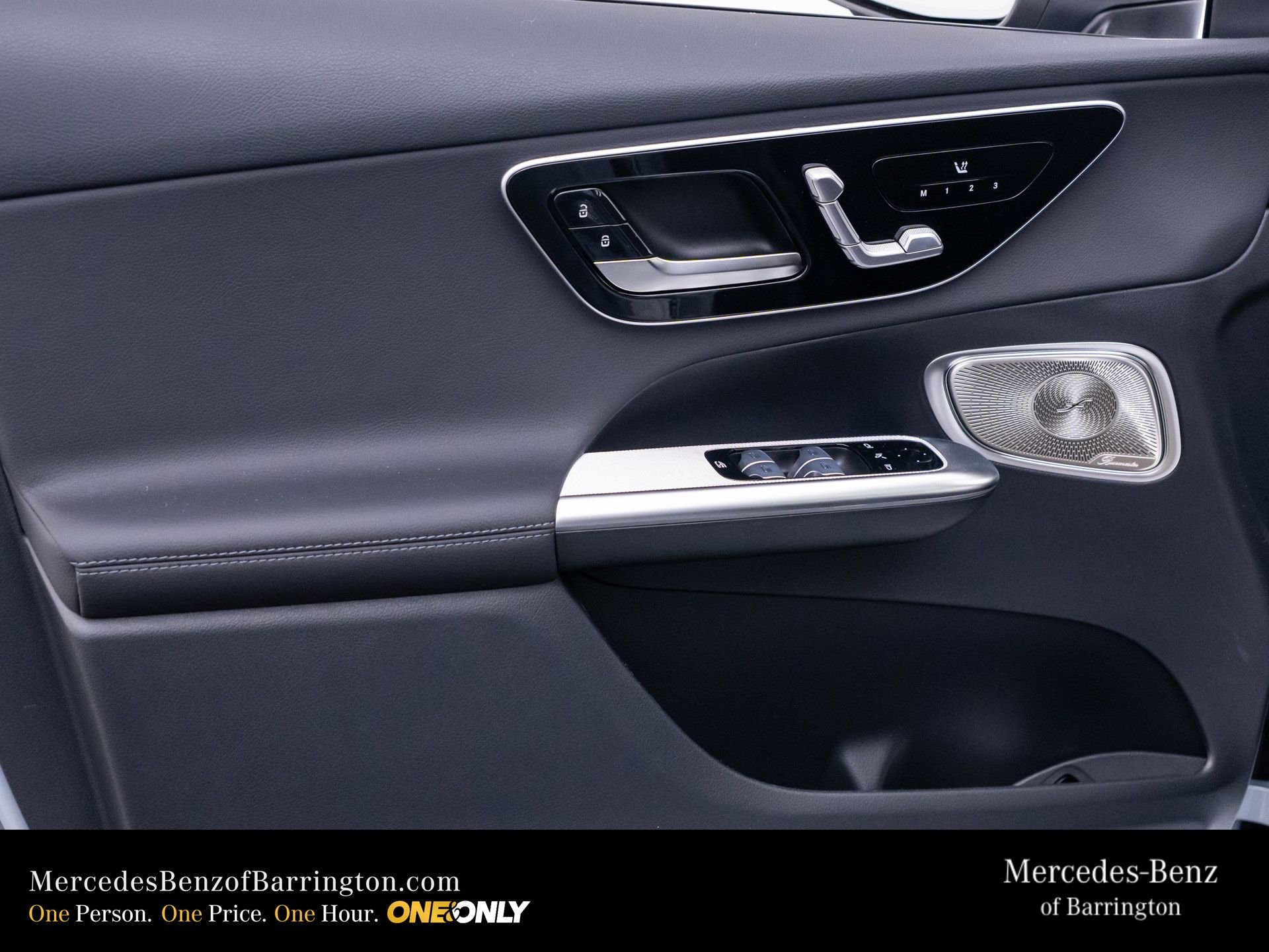 New 2026 Cirrus Silver Metallic Mercedes-Benz GLC 300 image 15