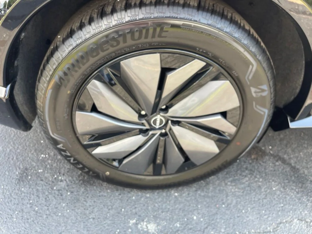 Certified Used 2024 Gray Nissan ENGAGE image 28