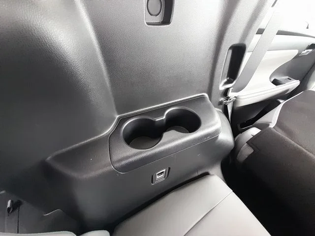 Used 2021  Toyota XLE image 50