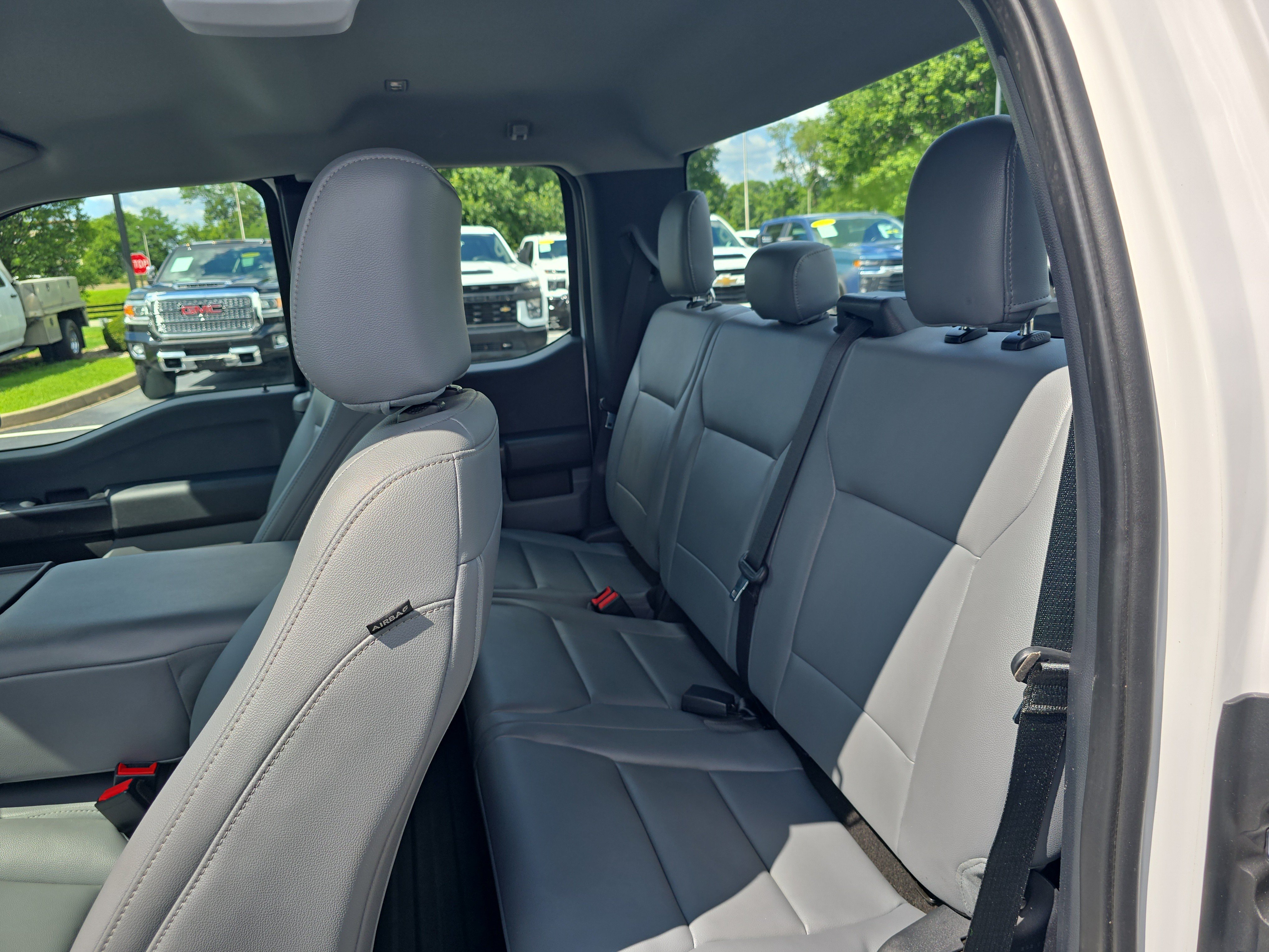Used 2021 Oxford White Ford XL image 14