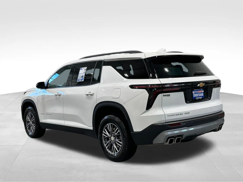 Used 2026 White Chevrolet LT image 5