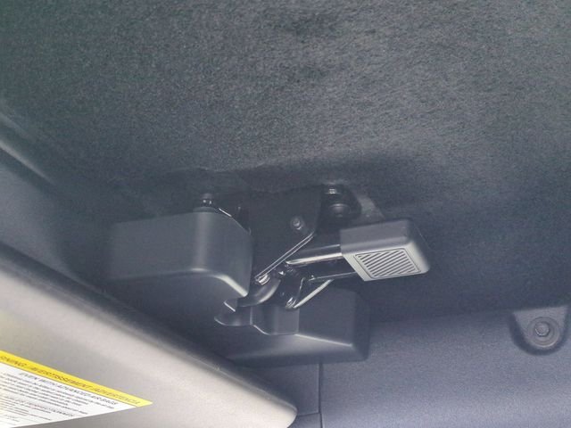 Used 2025 Gray Ford Outer Banks image 27