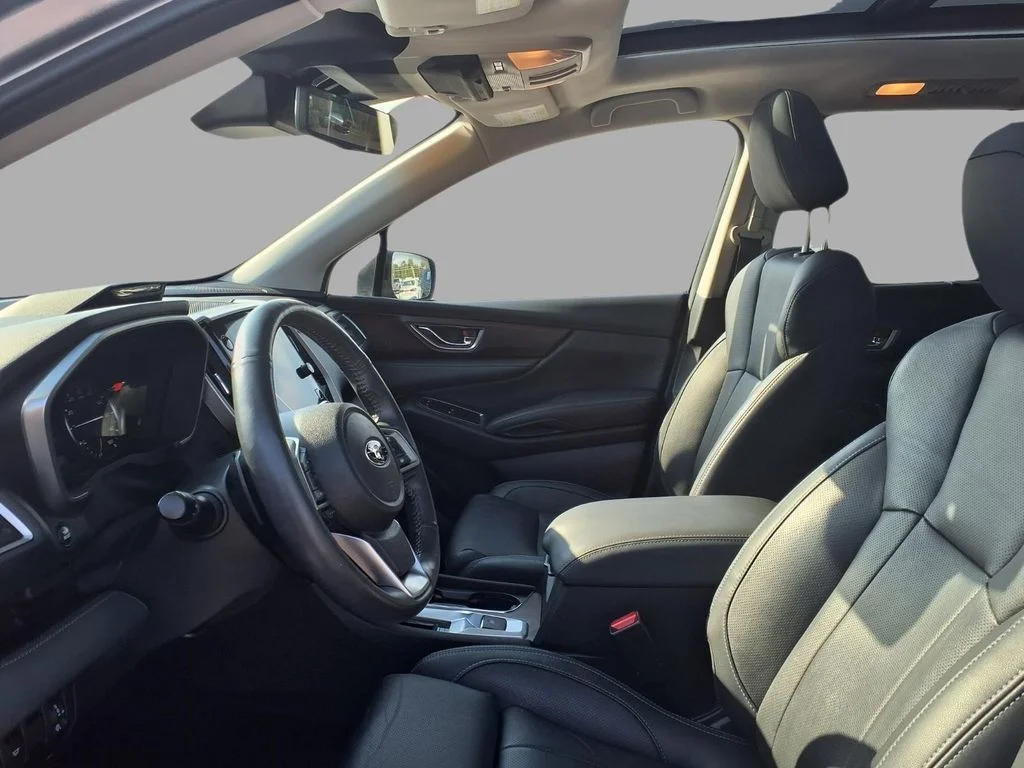 Used 2023 Silver Subaru Touring image 7