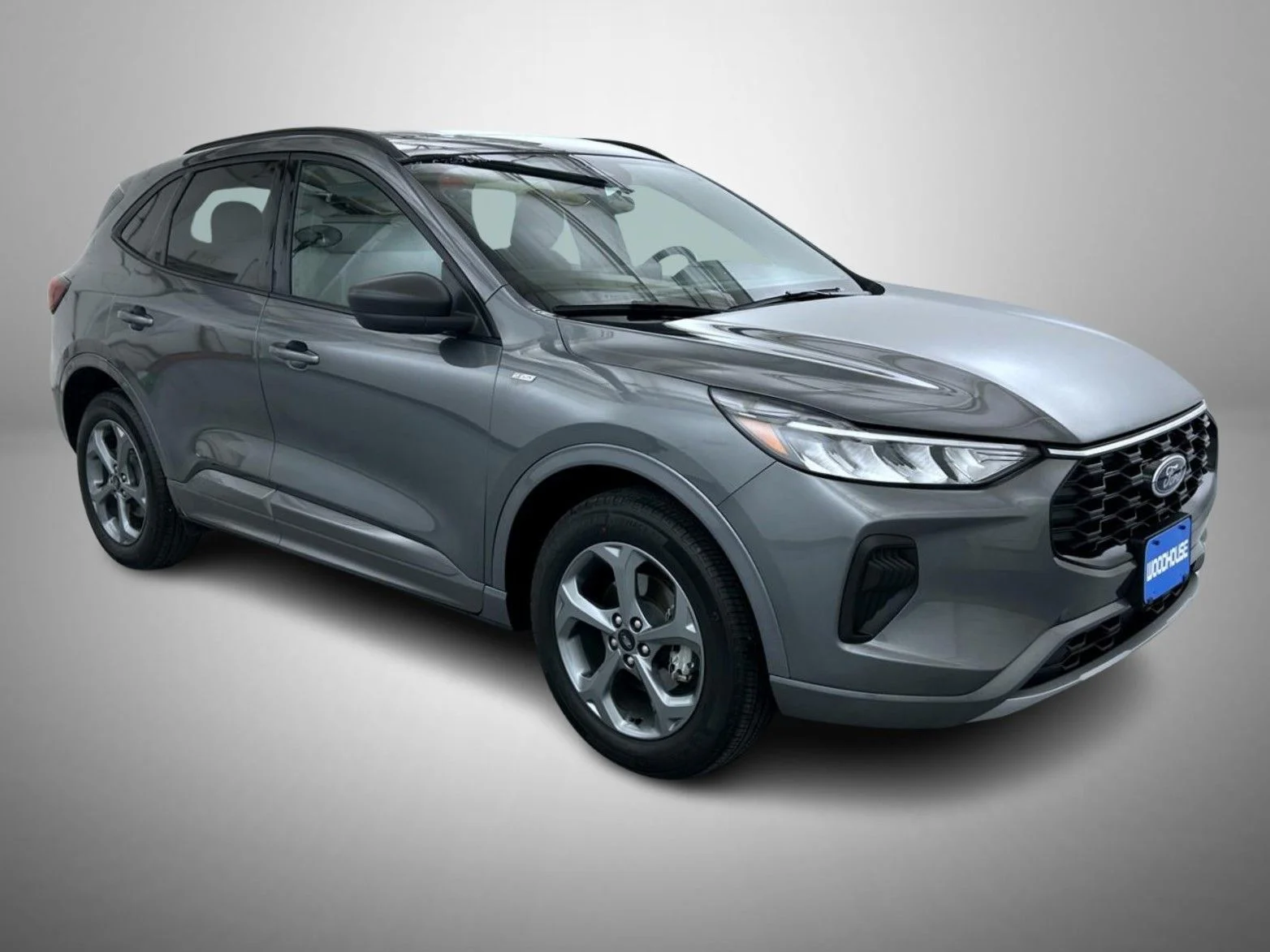Used 2023 Gray Ford ST-Line image 3