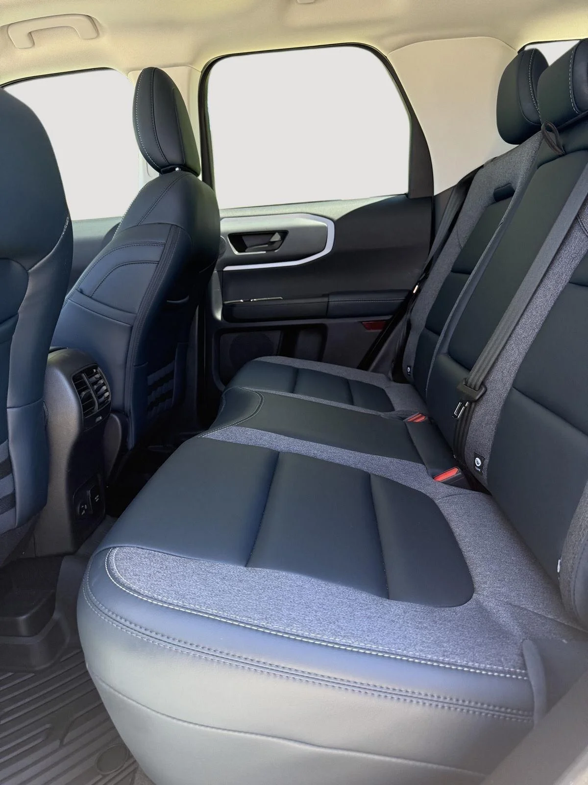 Certified Used 2024 Cactus Gray Ford Outer Banks image 21