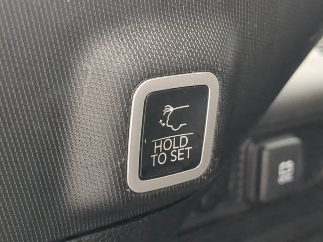 Used 2024 White Jeep 4xe image 15