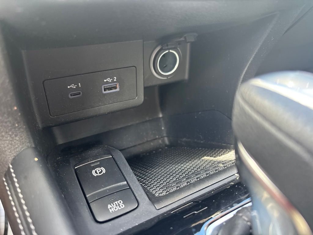 Used 2023 Gray Nissan SV image 25