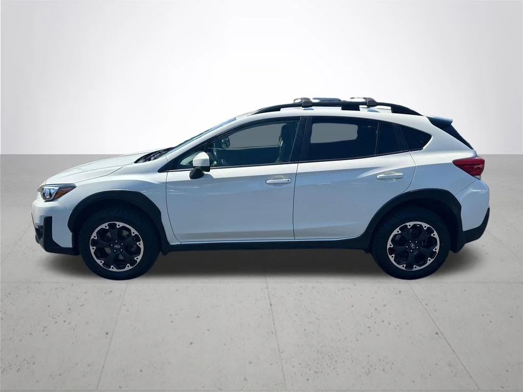 Used 2022 White Subaru Premium image 10