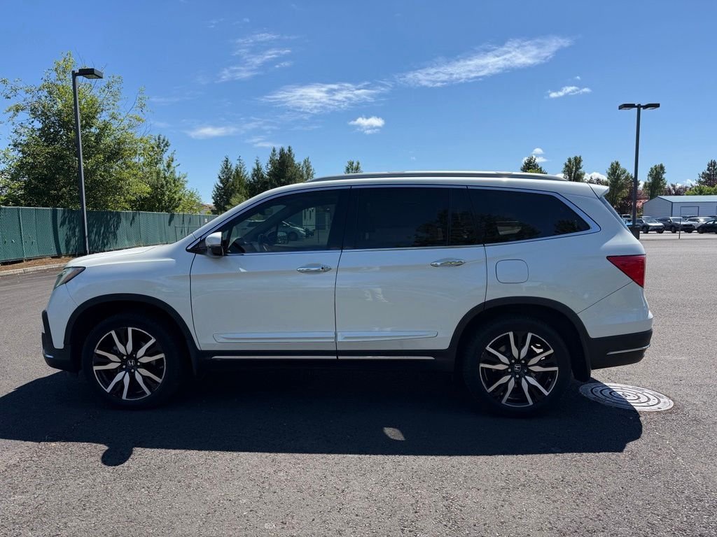 Used 2019 White Diamond Pearl Honda Elite image 4