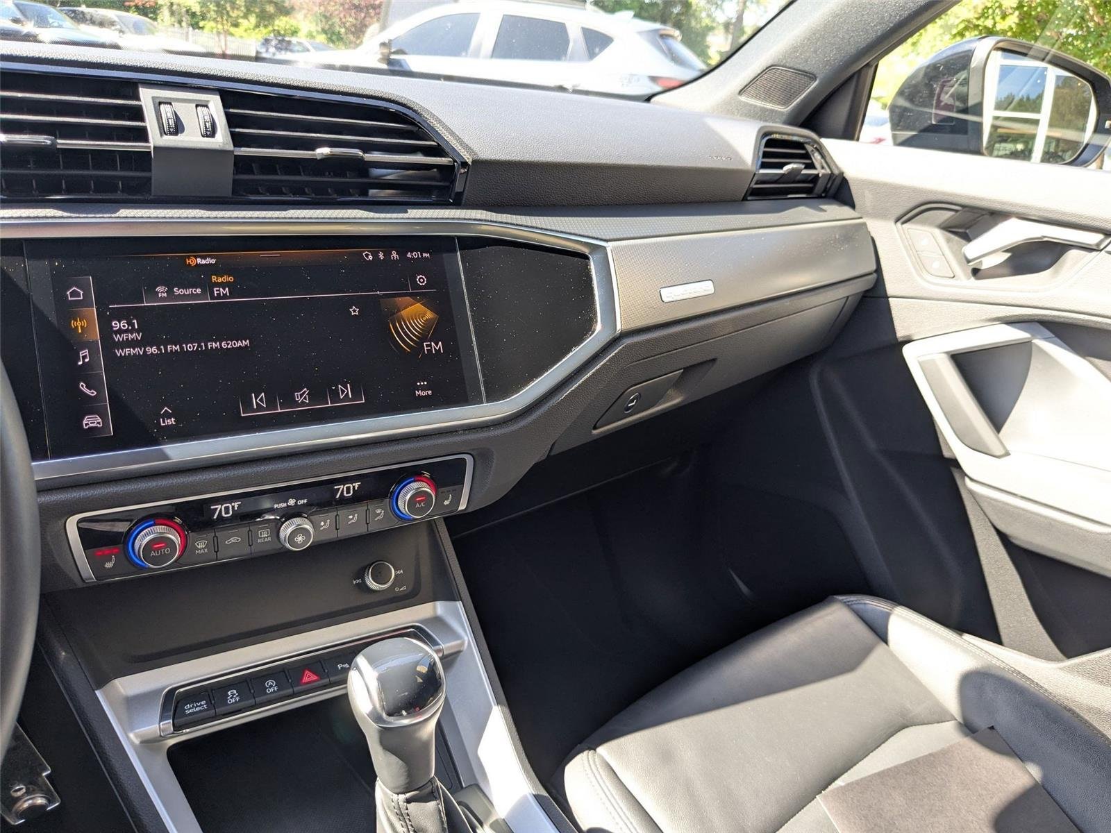 Used 2025 Mythos Black Metallic Audi S line Premium image 19