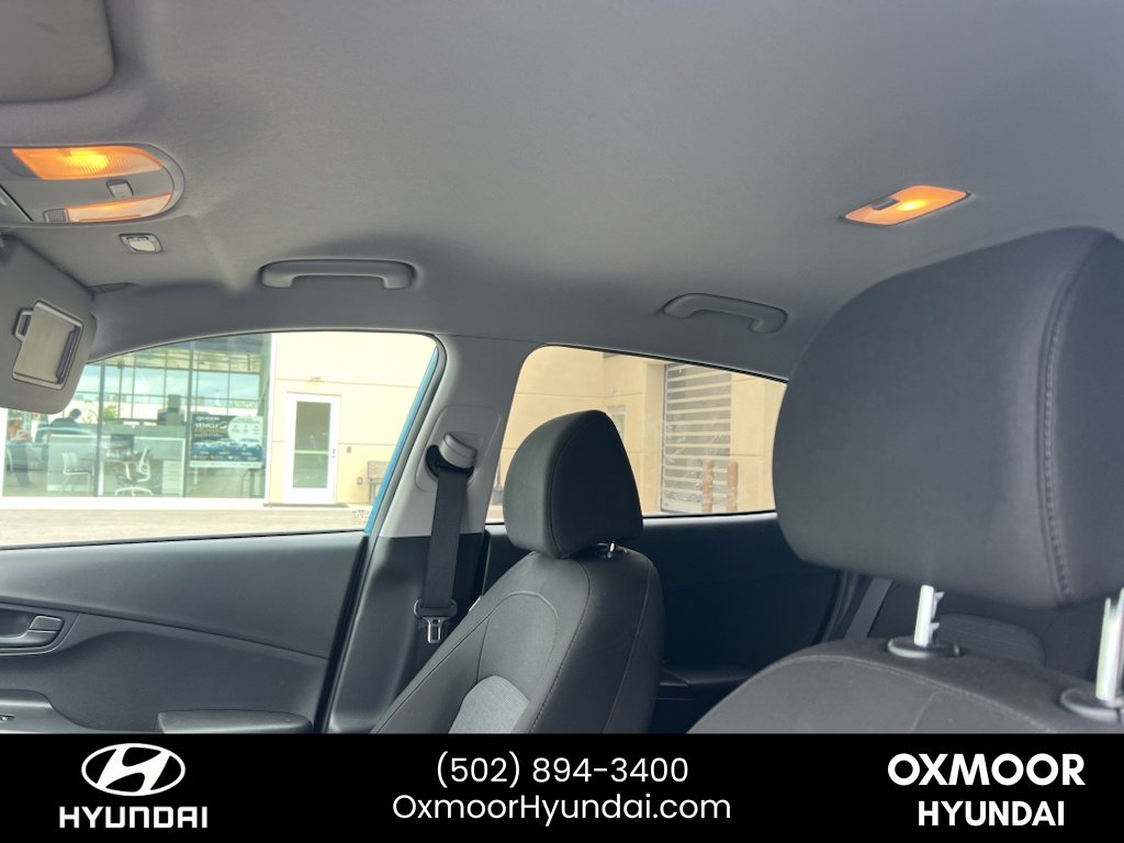 Used 2022 Teal Isle Hyundai SEL image 4