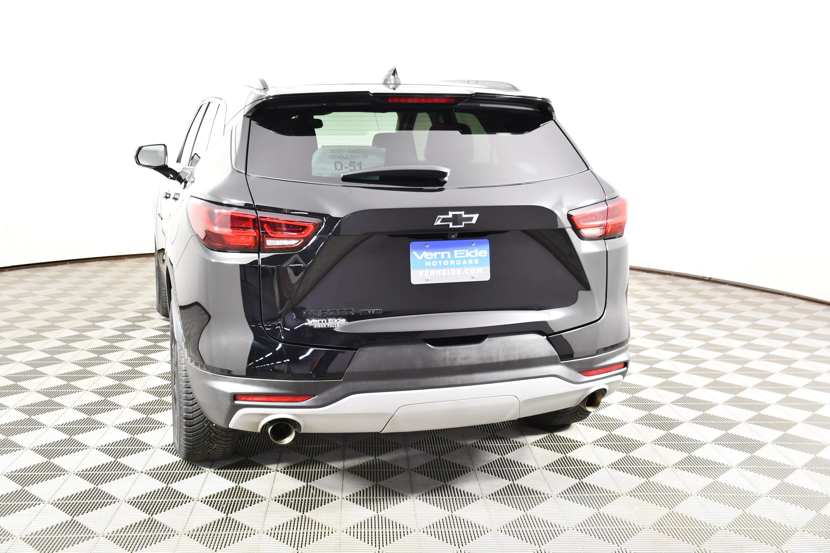 Used 2023 Black Chevrolet LT image 7