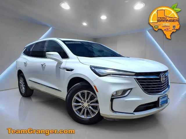 Pre-Owned 2022 Buick Enclave Essence Front Wheel Drive SUV