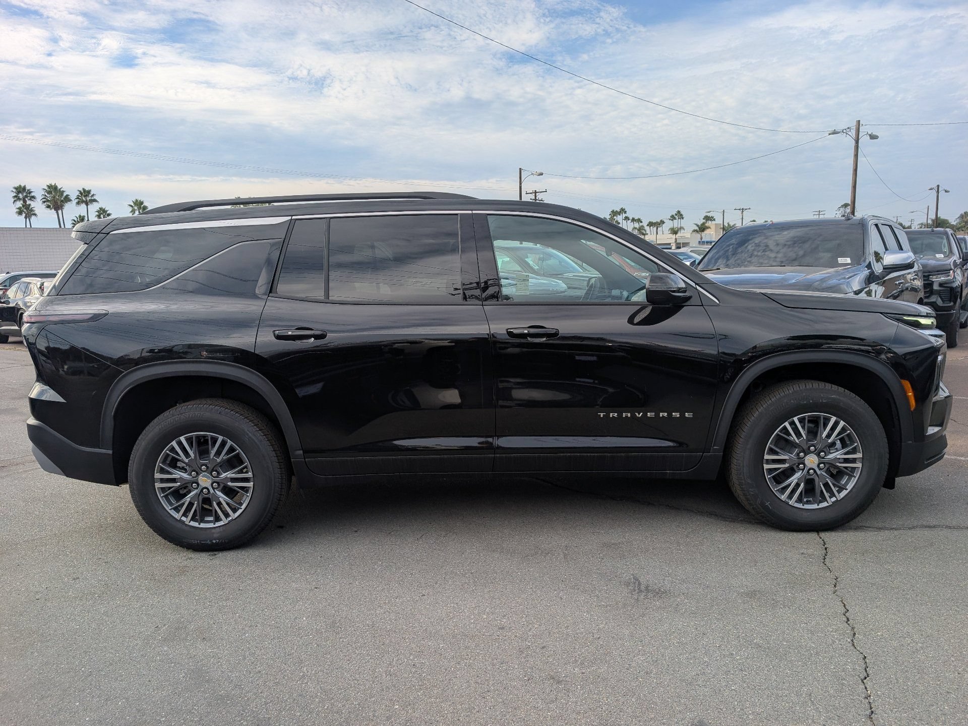 2026 Chevrolet Traverse LT - Photo 7