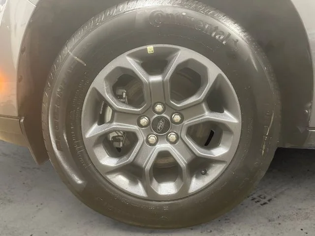 New 2026 Gray Metallic Ford XLT image 14