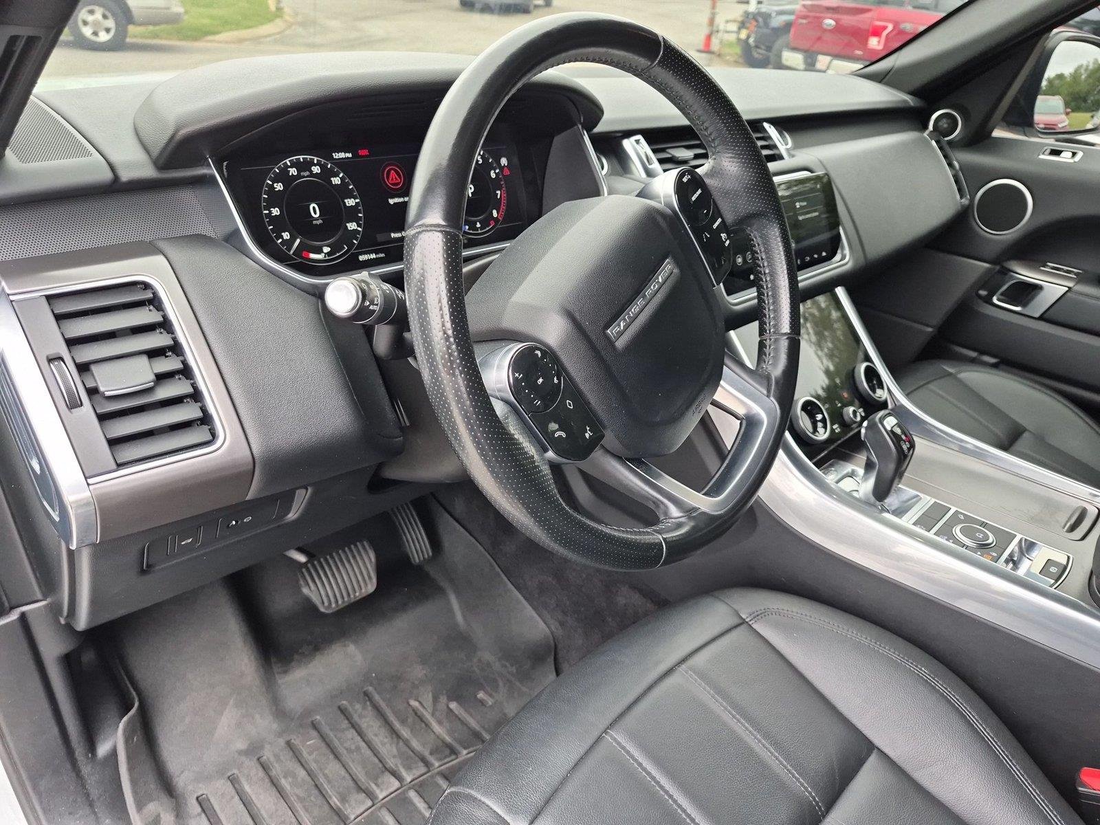 Used 2018 Fuji White Land Rover SE image 18
