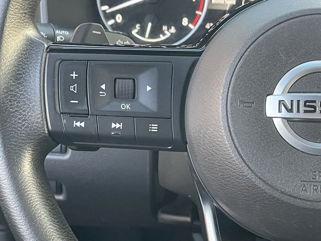 Used 2021 Super Black Nissan SV image 17