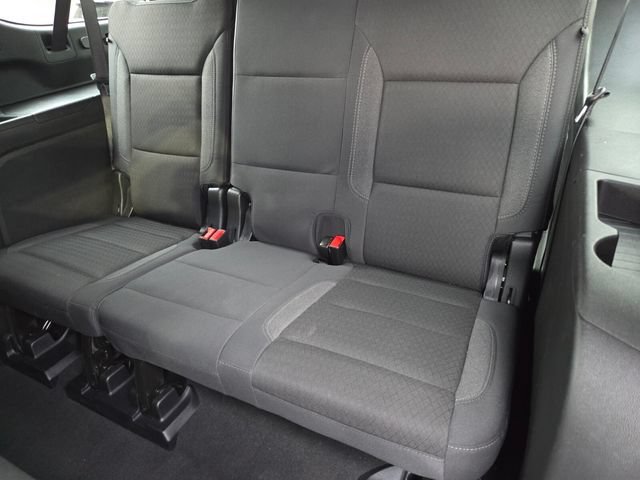 2025 Chevrolet Suburban LS - Photo 11
