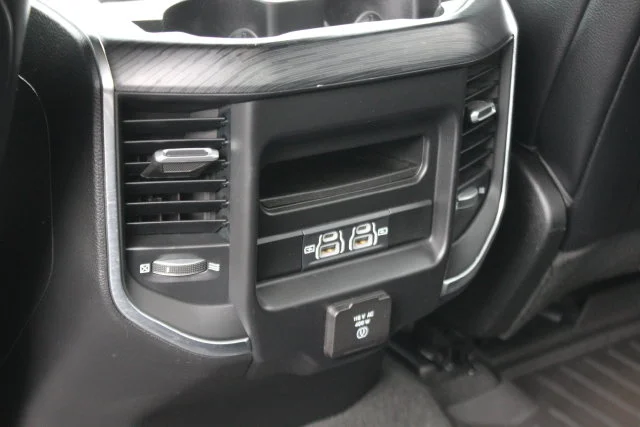 Used 2023 Black Ram Laramie image 27