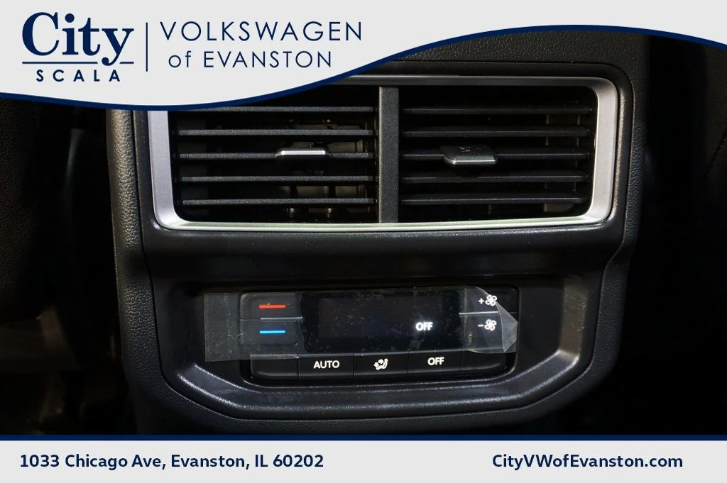 New 2026 Black Volkswagen 2.0T SE w/Technology image 30