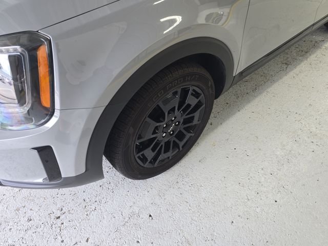 Certified Used 2022 Gray Kia SX image 9
