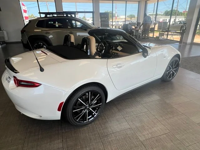 New 2026 Snowflake White Pearl Mazda Grand Touring image 7