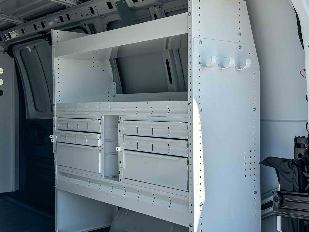 2025 Chevrolet Express Cargo Work Van - Photo 10