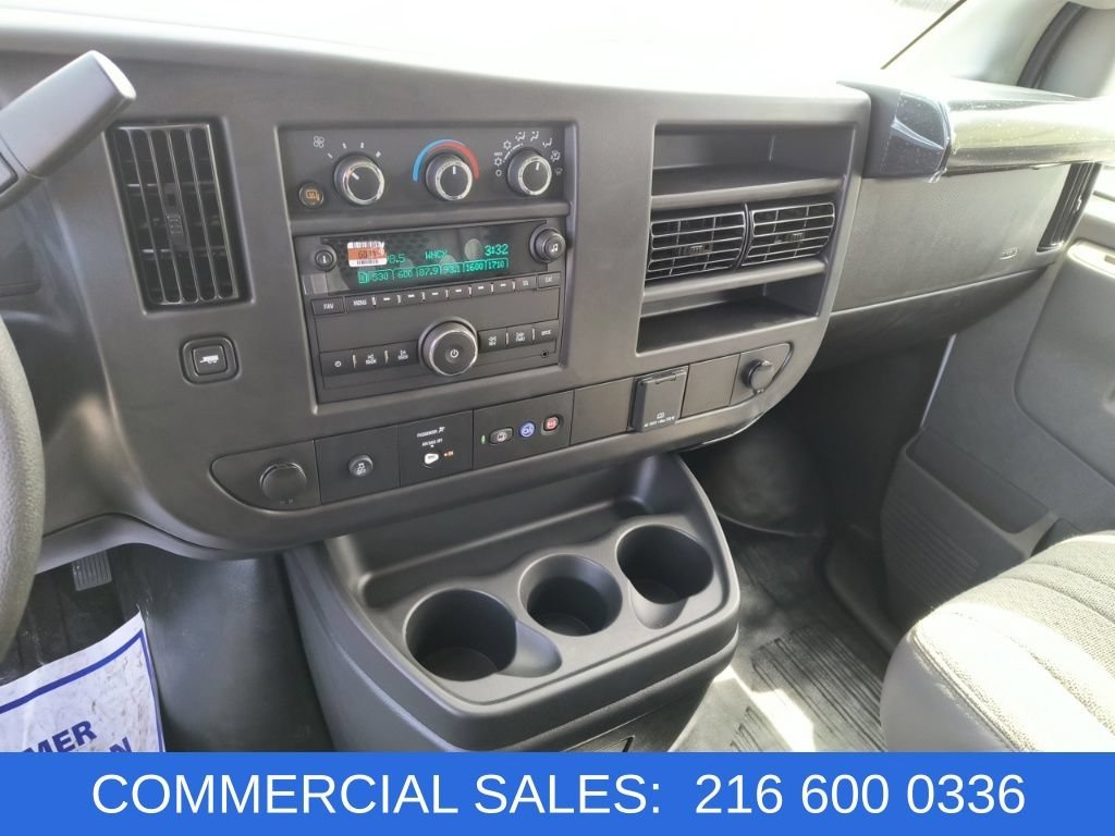 2025 Chevrolet Express Cargo Work Van - Photo 19