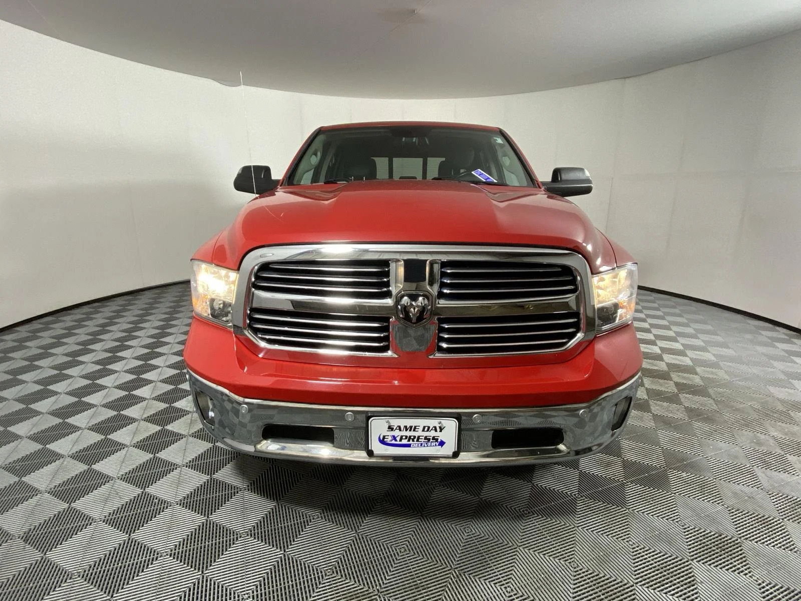 Used 2017 Flame Red Clearcoat Ram Big Horn image 8