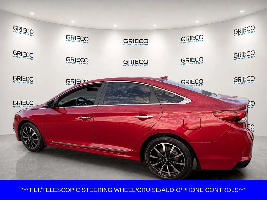 Used 2019 Red Hyundai SEL image 5