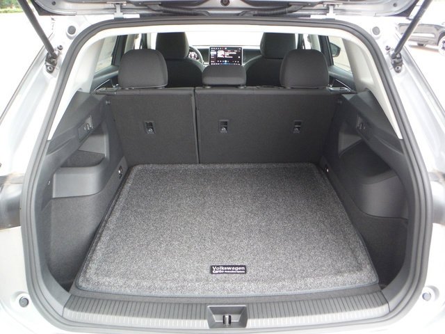 2025 Volkswagen Tiguan S - Photo 32