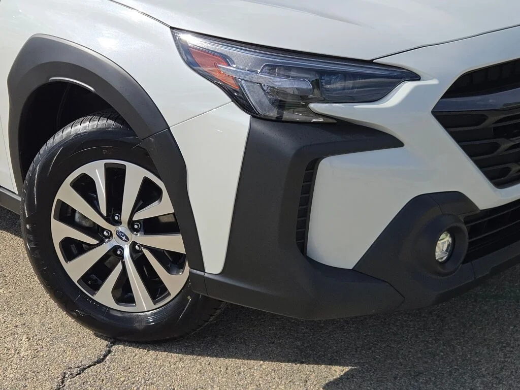 Certified Used 2025 White Subaru Premium image 3