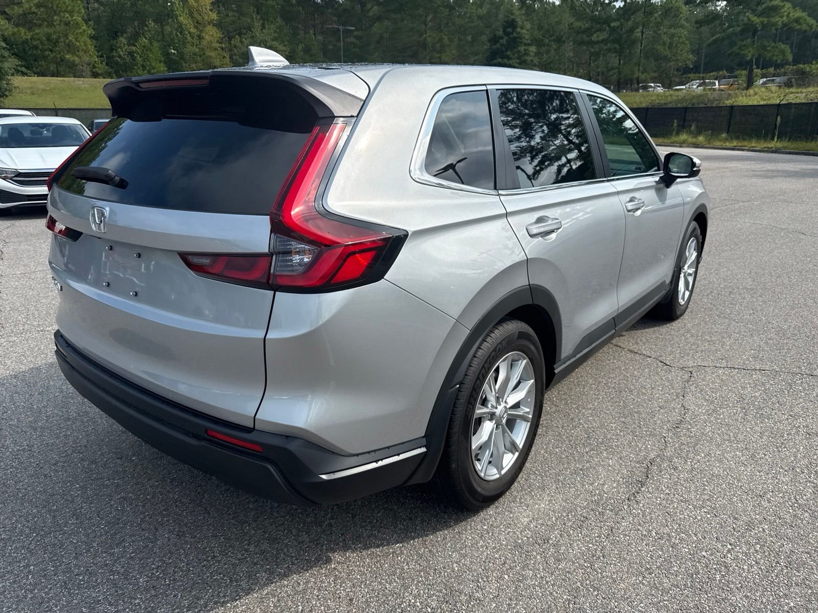 Used 2025 Silver Honda EX image 3