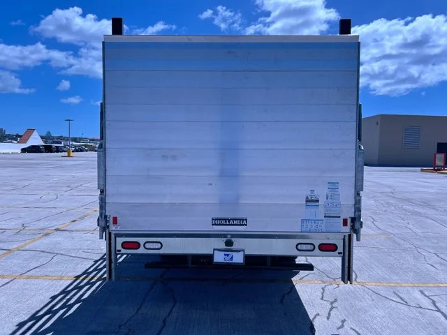 New 2025 White ISUZU 18ft Stakebed w/Lift, 19,500lb GVWR image 7