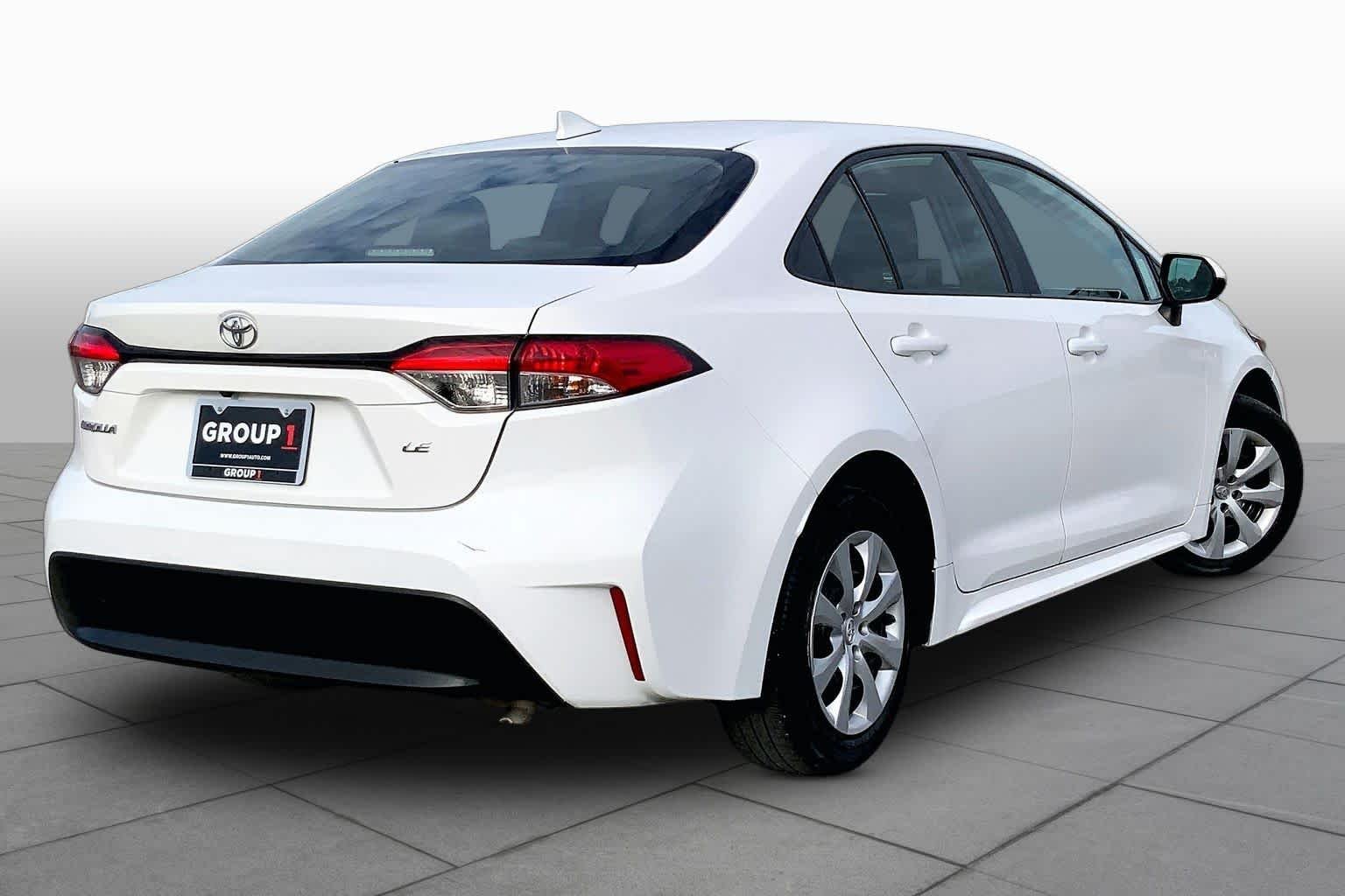 Used 2024 Ice Cap Toyota LE image 13
