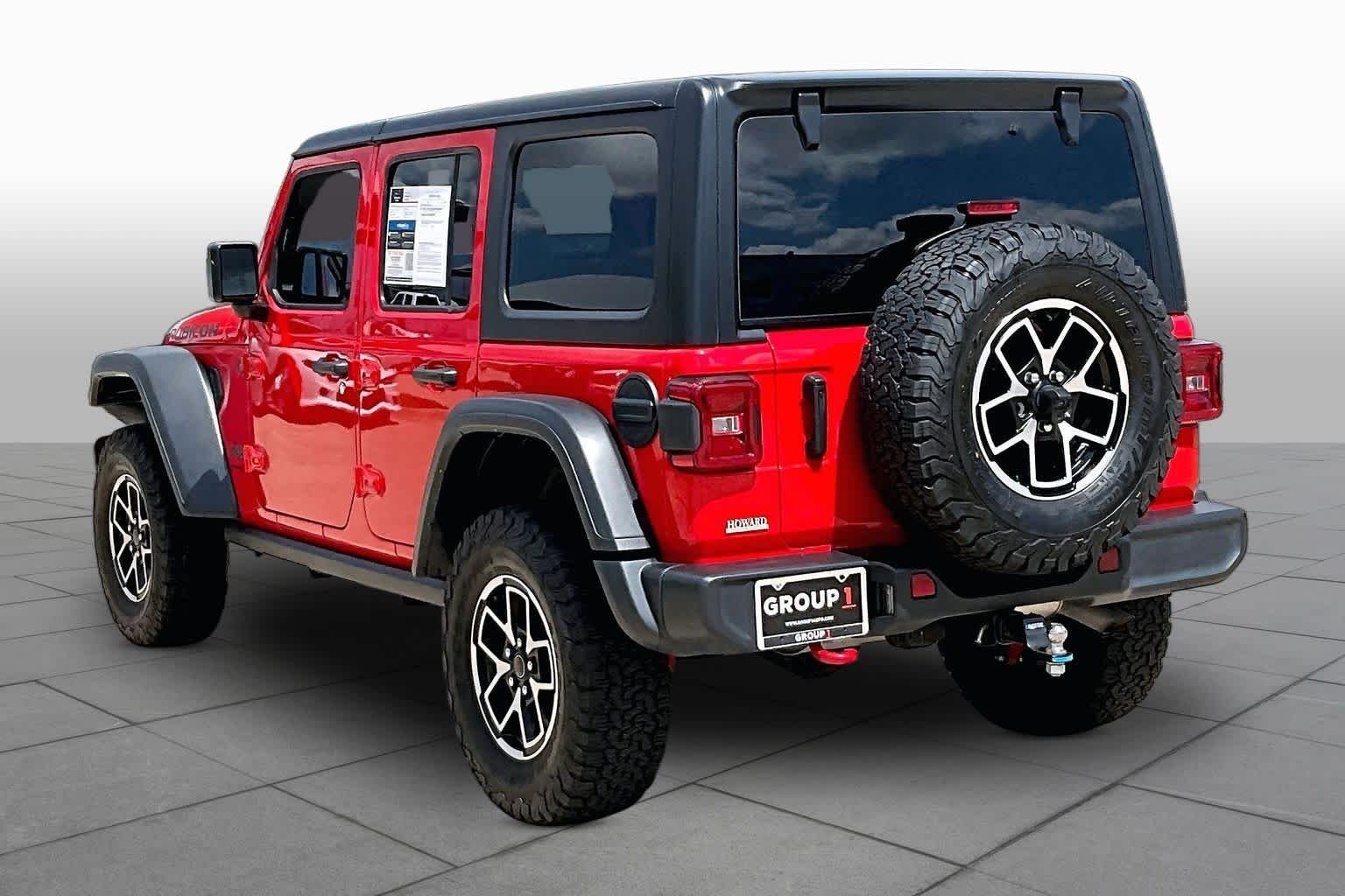 Used 2024 Firecracker Red Clearcoat Jeep Rubicon image 7