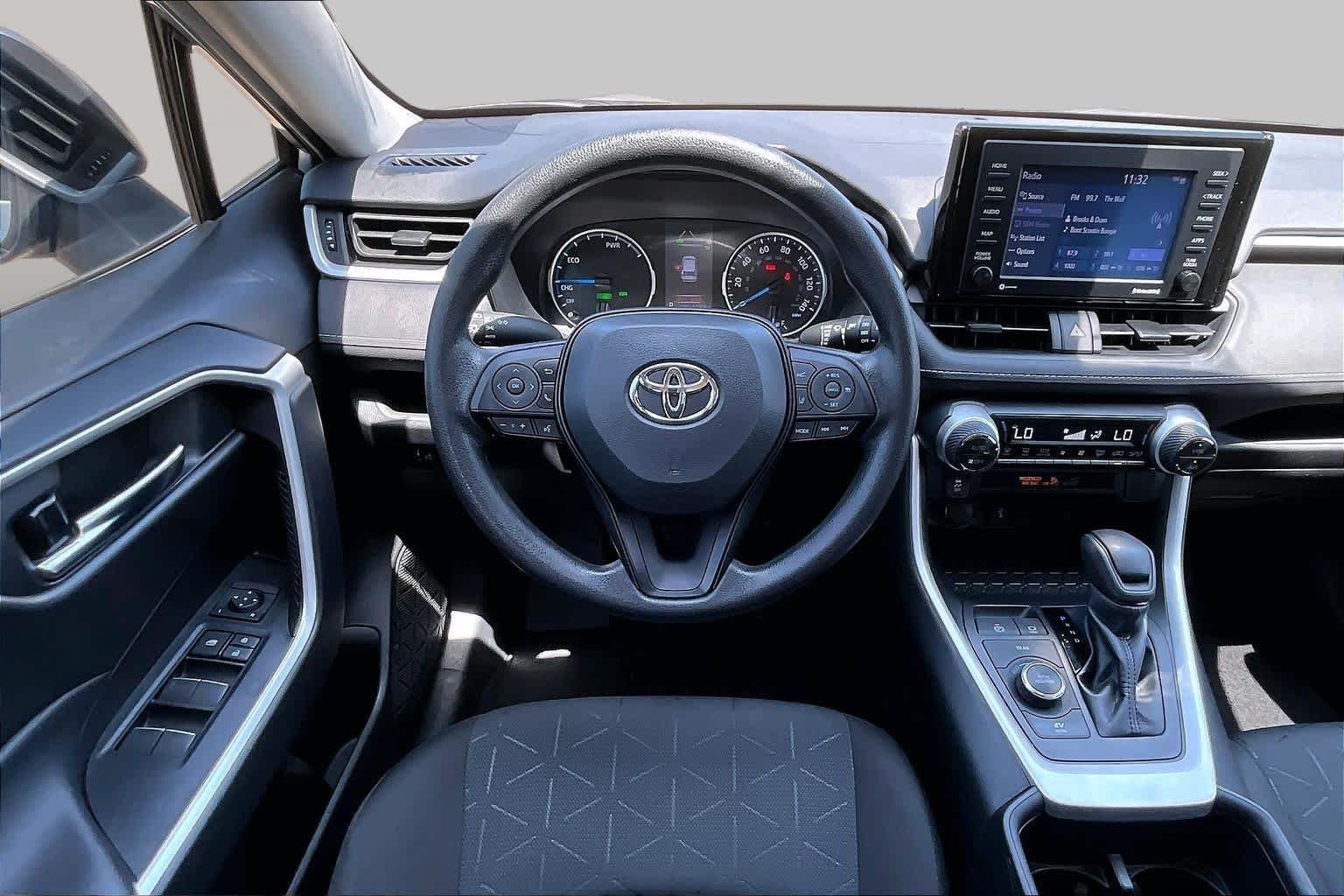 Used 2022 Silver Sky Metallic Toyota Hybrid XLE image 6