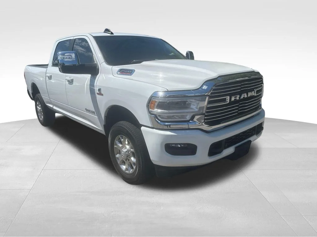 Used 2023 White Ram Laramie image 33
