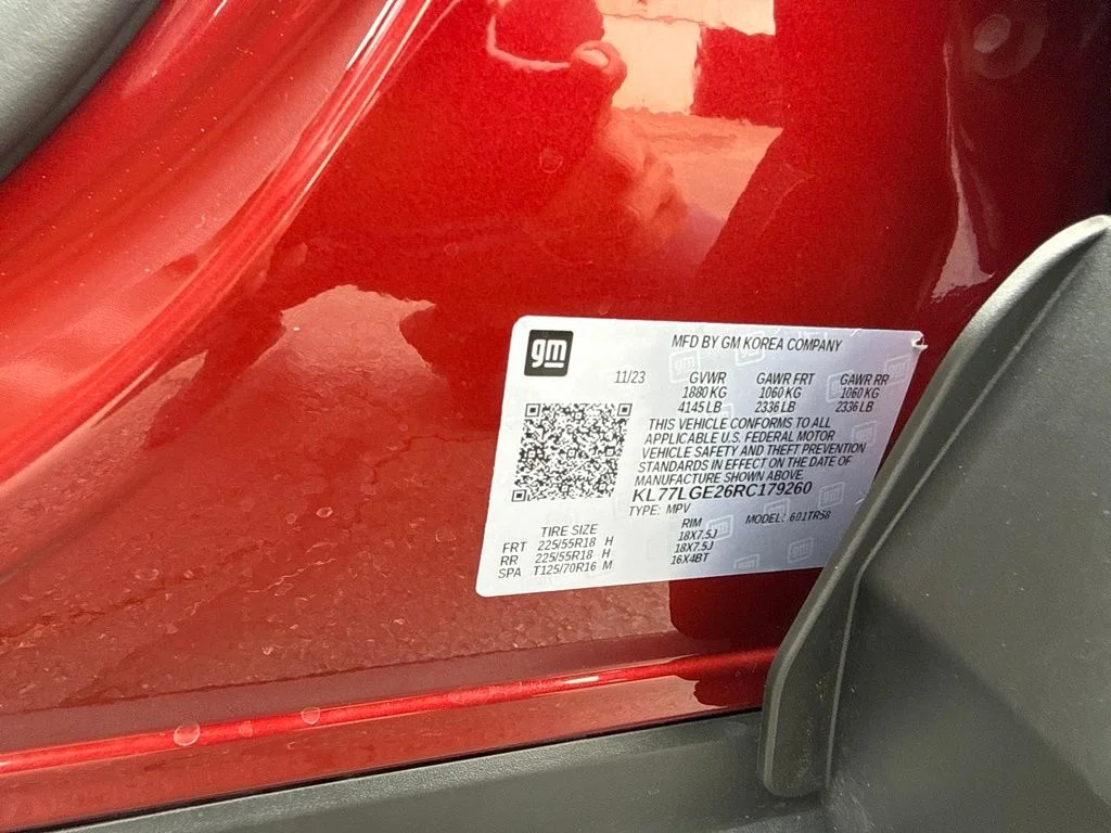 Certified Used 2024 Crimson Metallic Chevrolet 1RS image 60