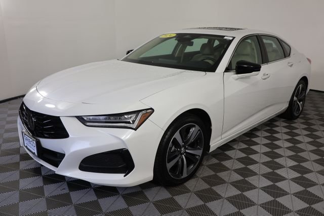 Used 2024 White Acura Technology Package image 4