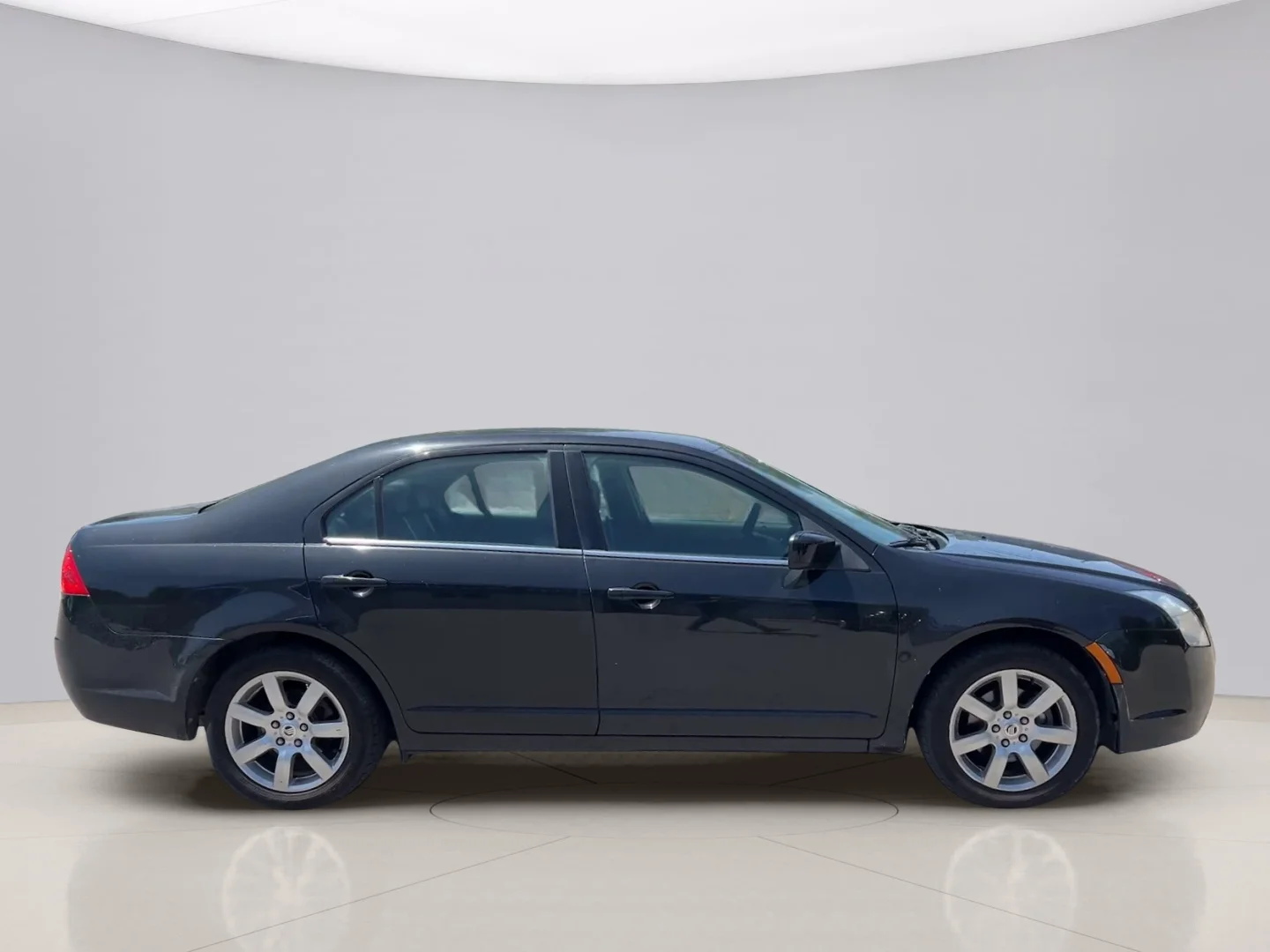 Used 2010 Black Mercury PREMIER image 7
