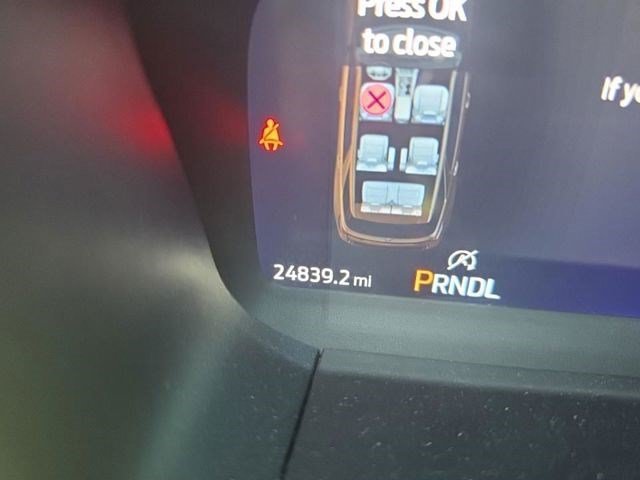 Certified Used 2025 Black Metallic Ford ST-Line image 4