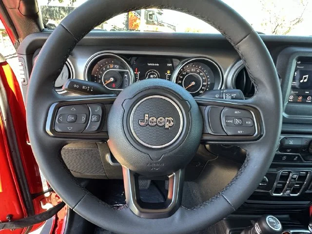 Used 2023 Red Jeep Texas Trail image 11