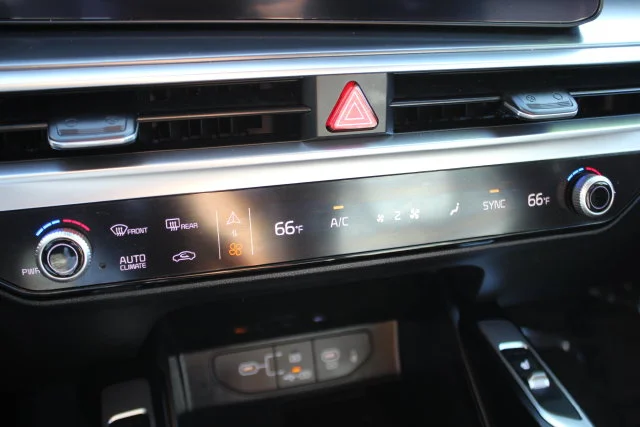 Used 2024 Gray Kia S image 9