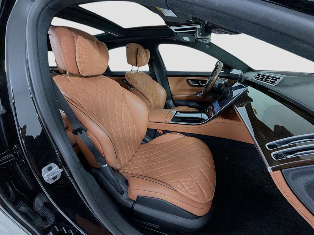 Used 2023 Black Mercedes-Benz S 580 4MATIC® Sedan image 31