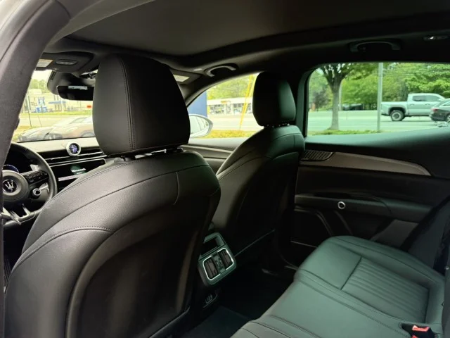 Used 2024 Bianco Astro Metallic Maserati GT AWD image 15
