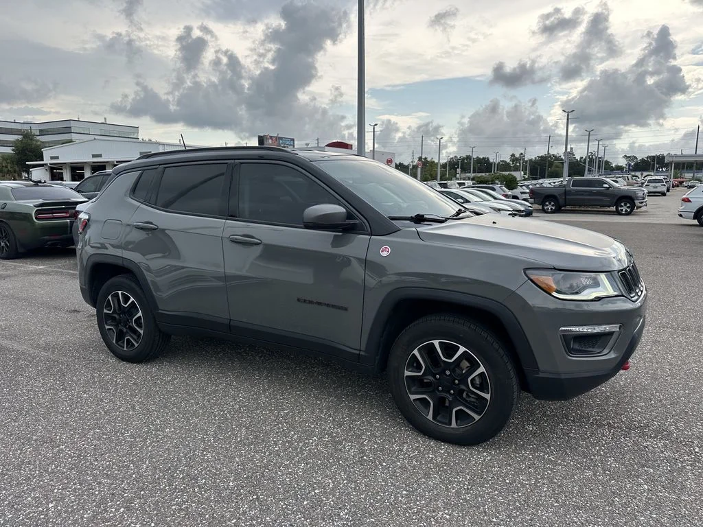 Used 2021 Gray Jeep Trailhawk image 6