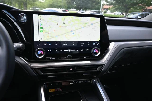 2026 Lexus TX Luxury - Photo 33